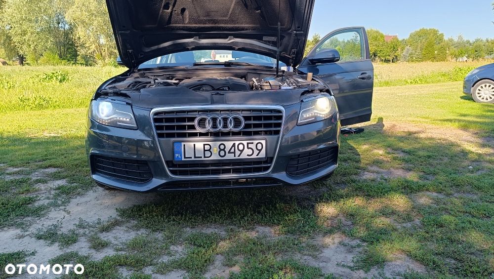 Audi A4 Avant 2008 photo 2
