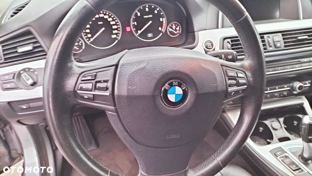 BMW Seria 5 520d xDrive - 3