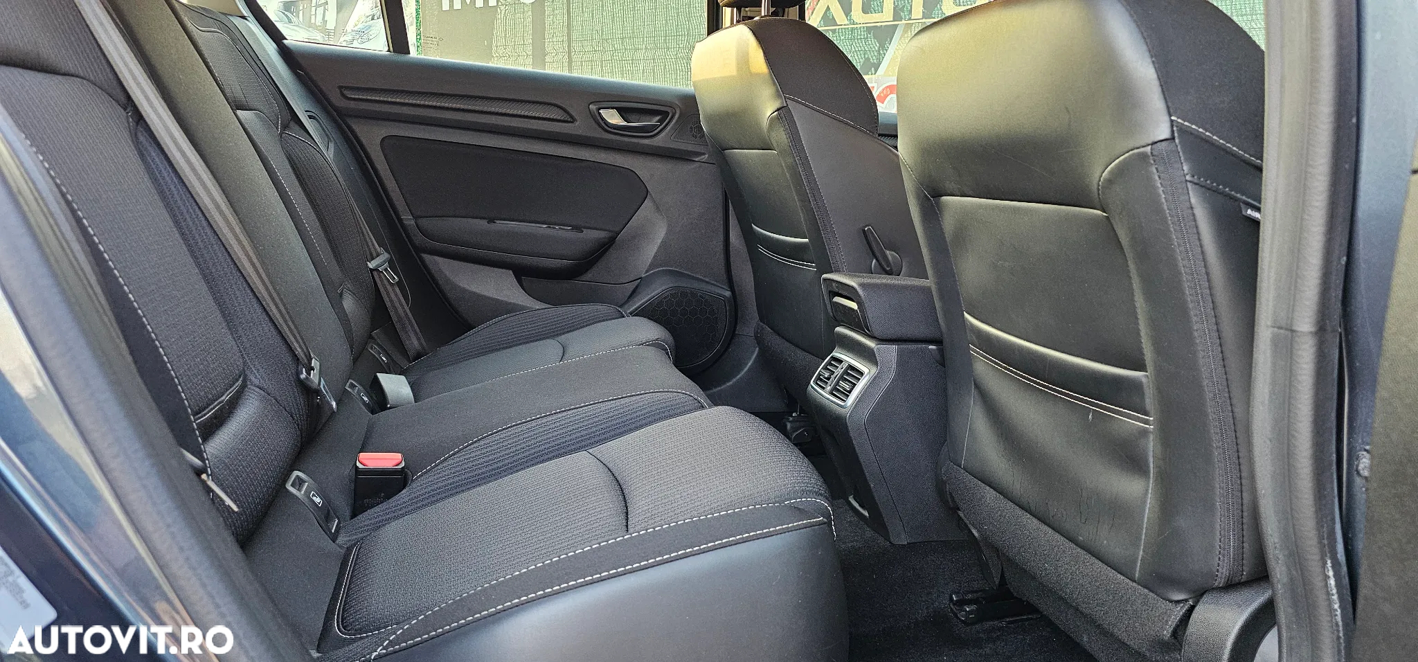 Renault Megane - 12