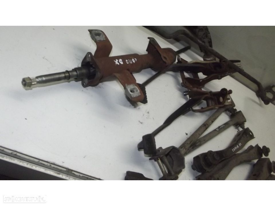 Toyota corolla dx modelo de 3 portas varias peças - 3