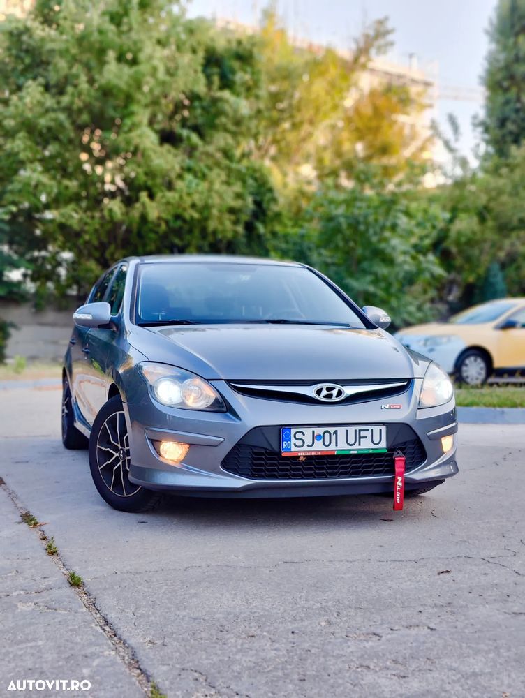 Hyundai i30 1.4 DOHC GL Classic - 1