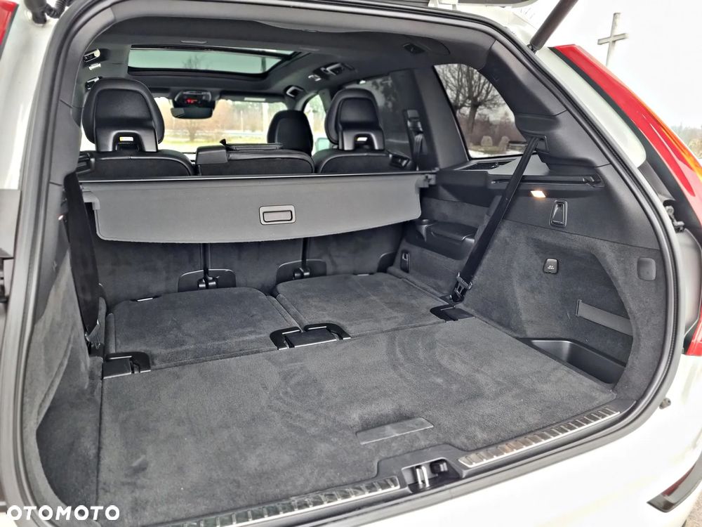Volvo XC 90 B5 D AWD Geartronic RDesign - 18