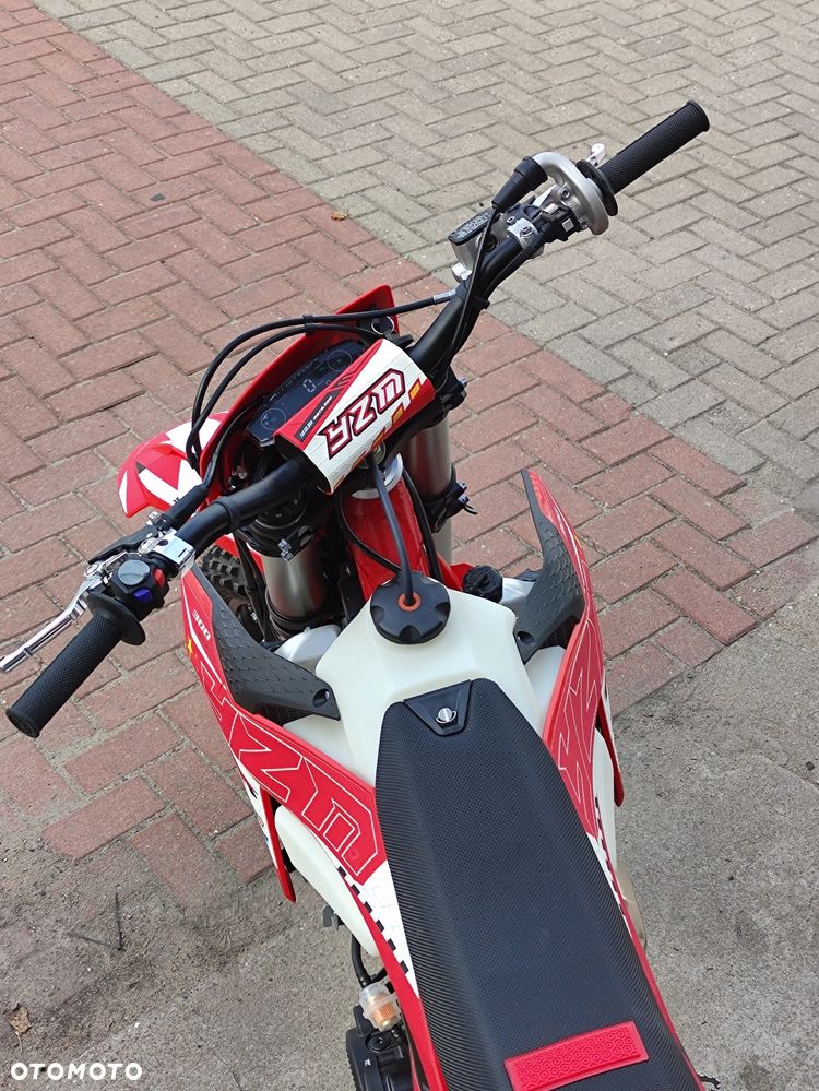 YZM M19 - 11