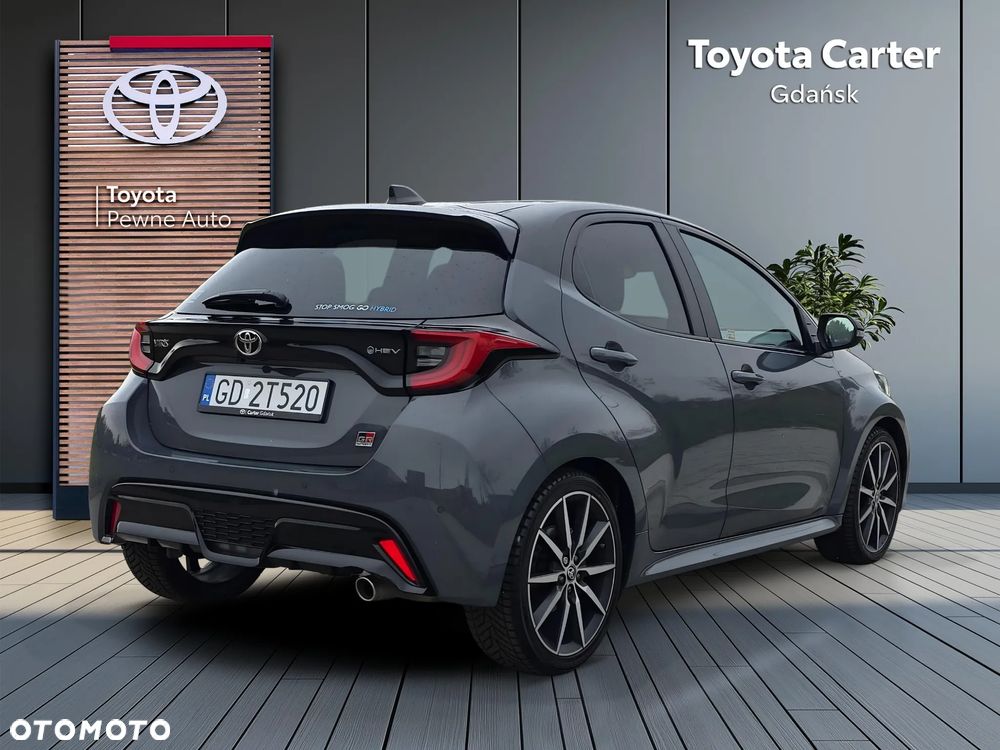 Toyota Yaris Hybrid 1.5 GR Sport - 6