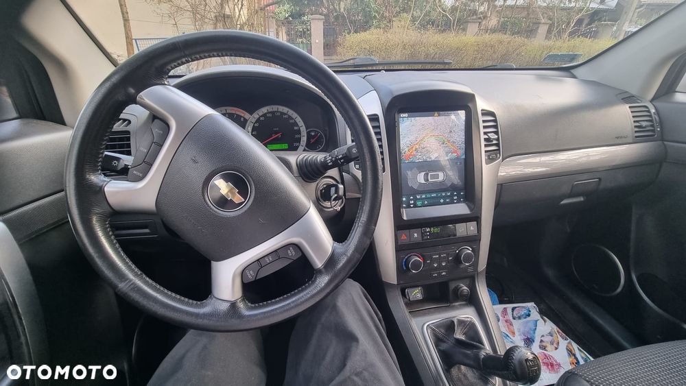 Chevrolet Captiva 2.4 4WD 7 Sitzer LT - 9