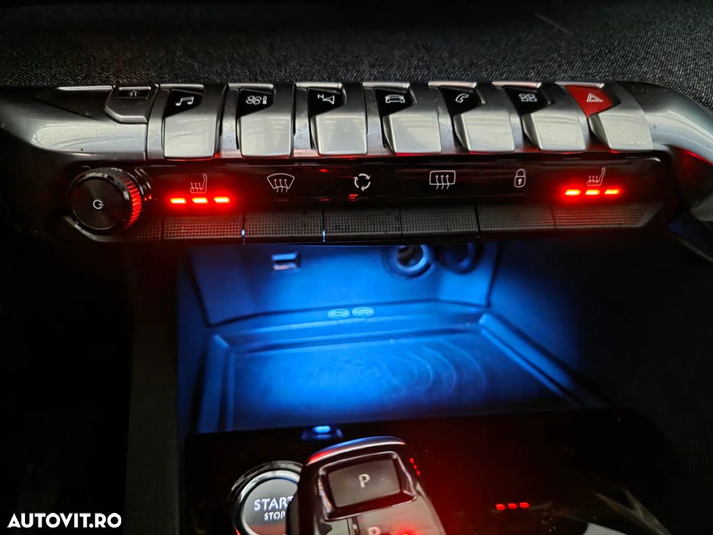 Peugeot 3008 1.5 BlueHDI S&S EAT8 Allure - 36