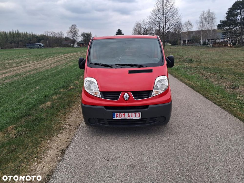 Renault Trafic - 2