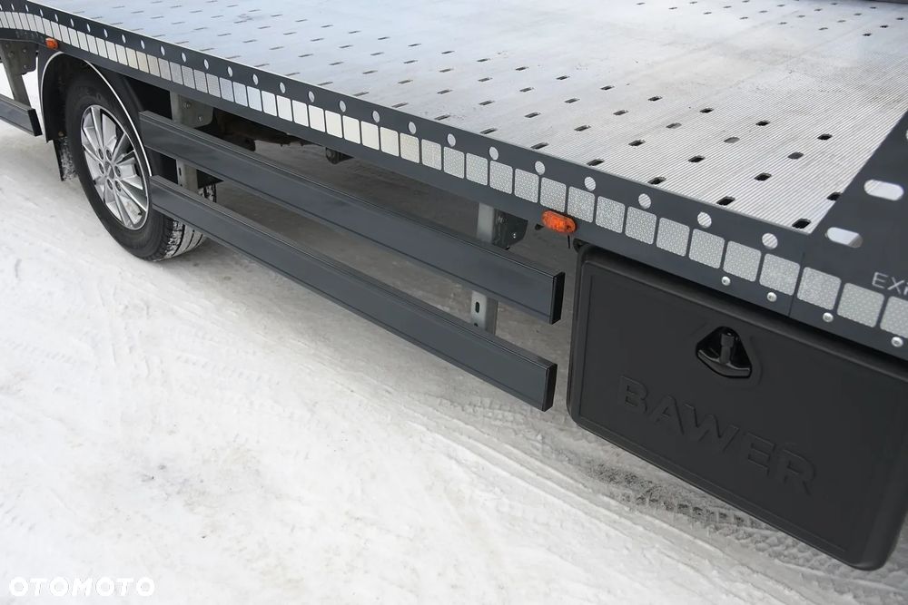 Iveco DAILY 35-180 * 3.0 Diesel 180KM * AUTOLAWETA * HiMATIC * NAVI * KAMERA COFANIA * IDEALNY STAN! - 17