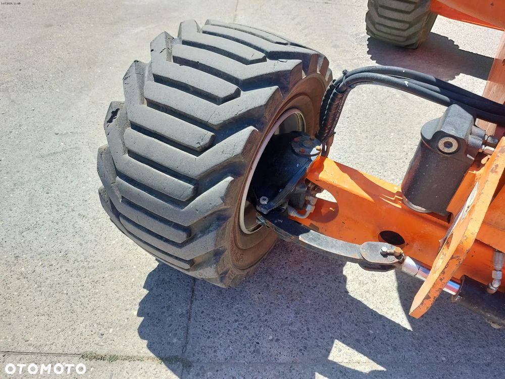 JLG 510AJ - 14