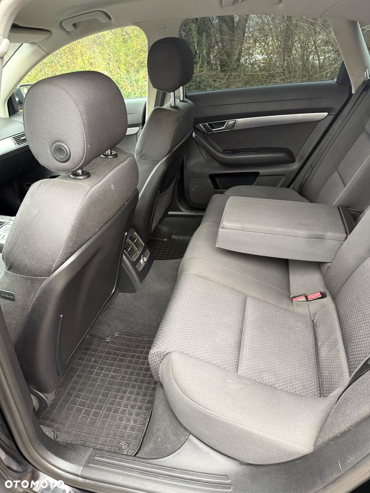 Audi A6 Limousine 2.4 - 15