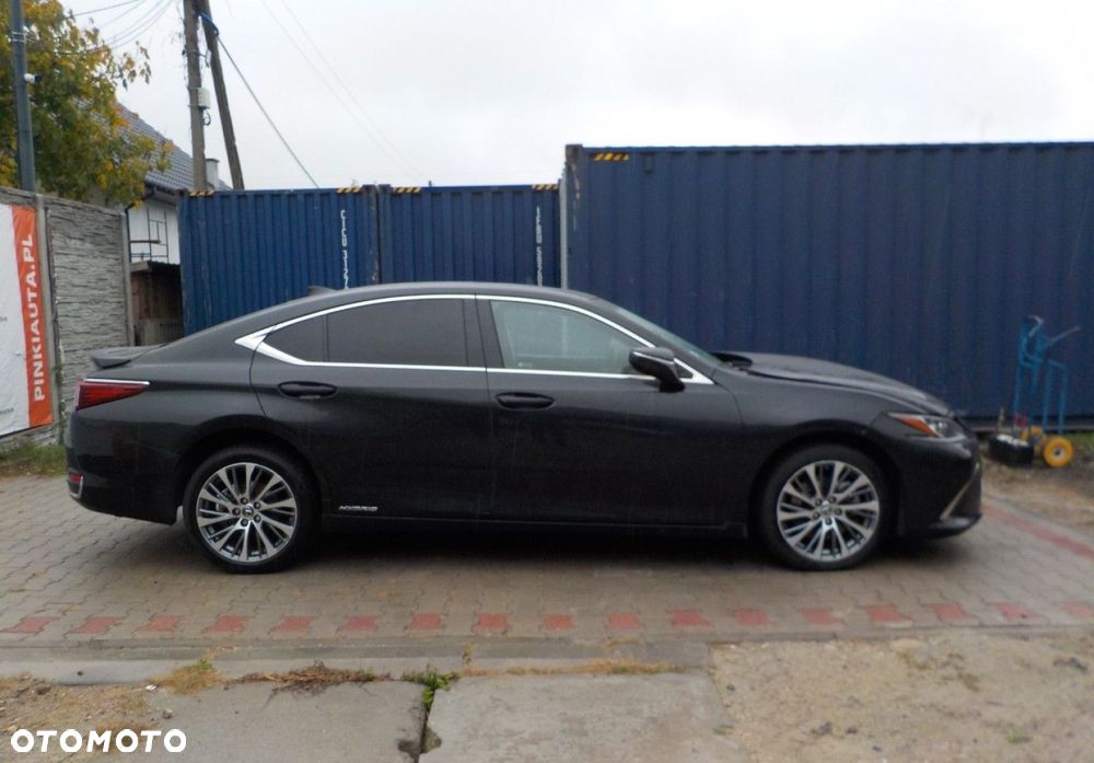 Lexus ES - 22