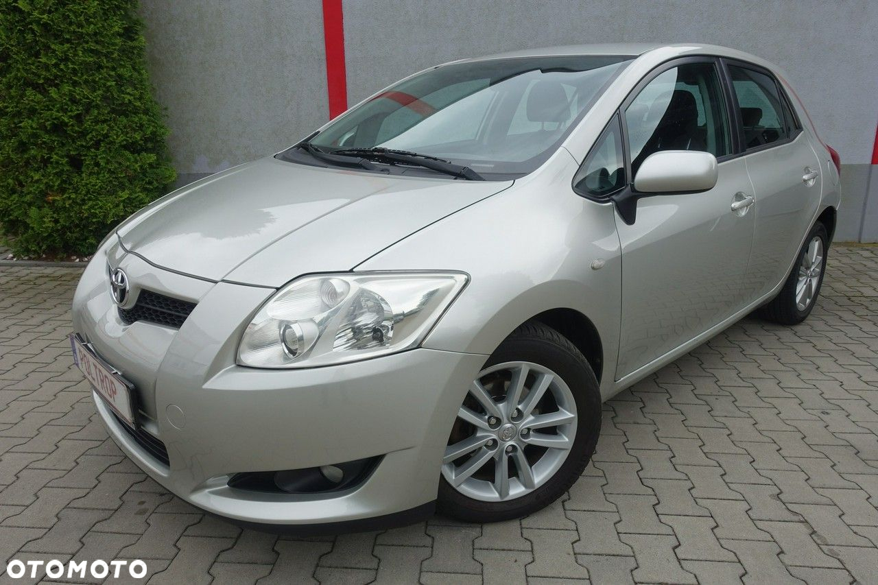Toyota Auris 1.4 D-4D Premium - 3