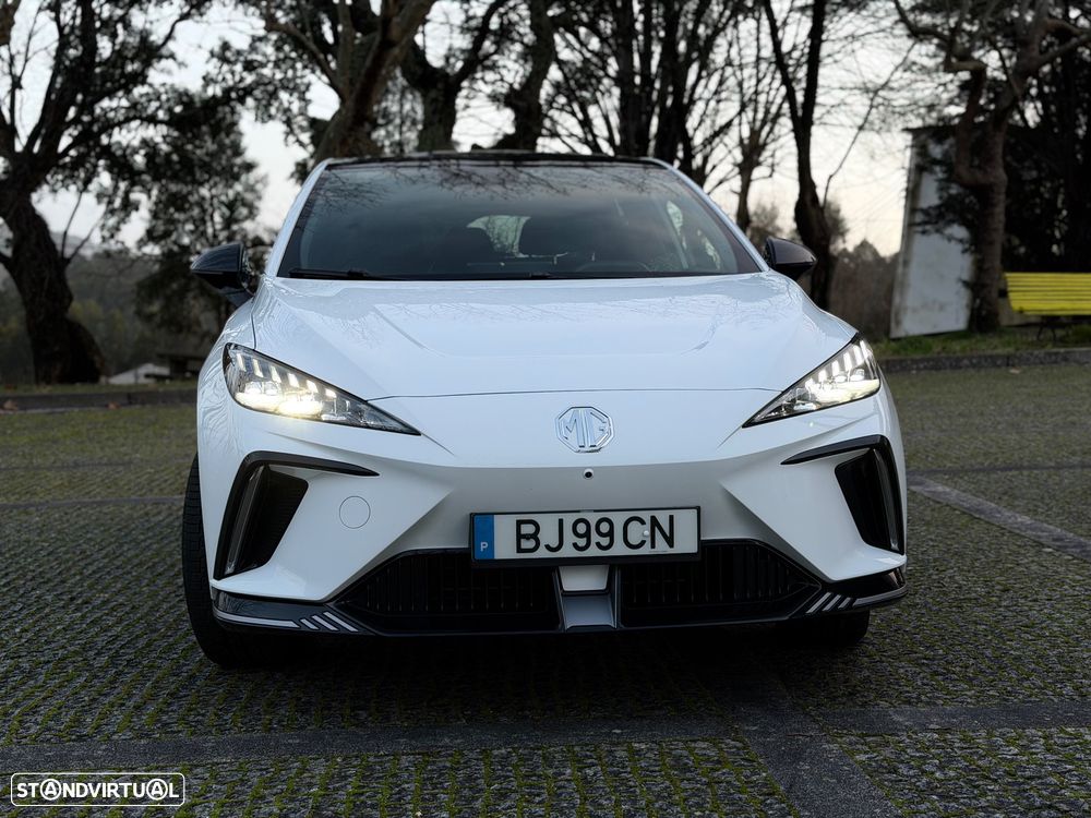 MG MG4 64 kWh XPower Luxury - 4