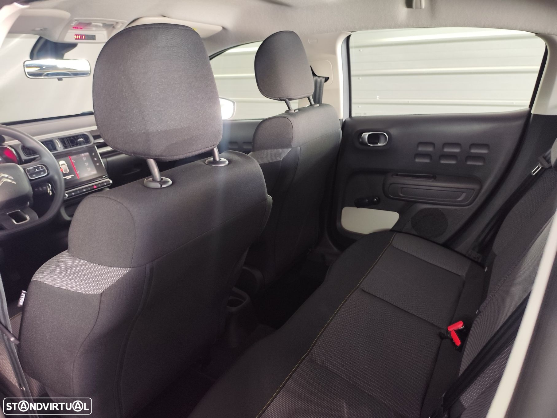 Citroën C3 Pure Tech S&S Shine - 28