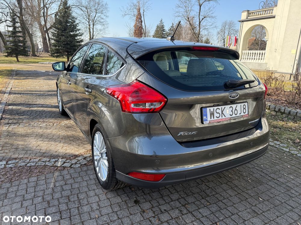 Ford Focus - 9