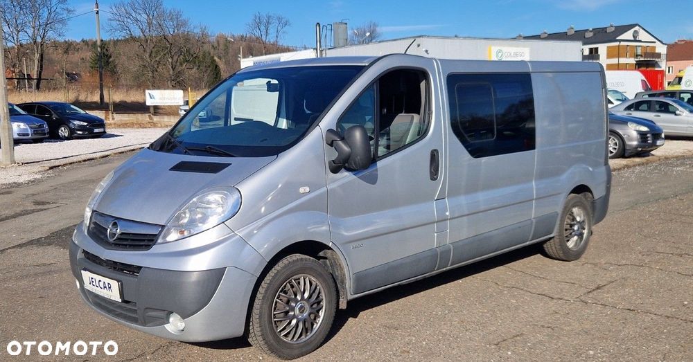 Opel Vivaro - 1