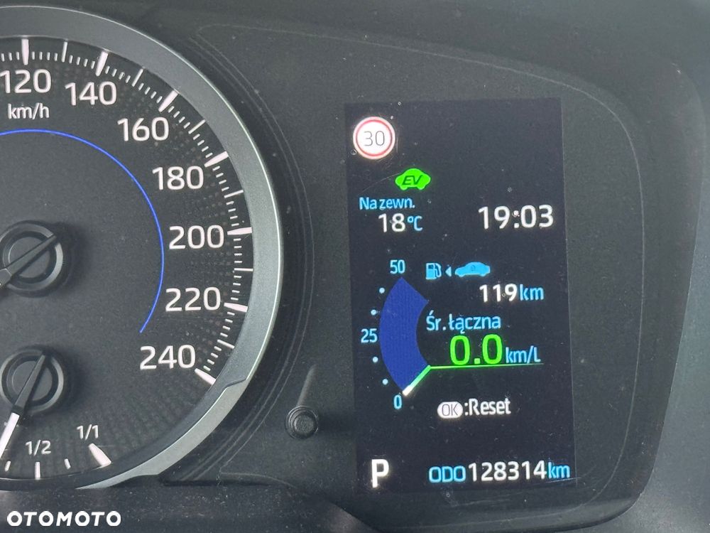 Toyota Corolla 1.8 Hybrid Comfort - 19
