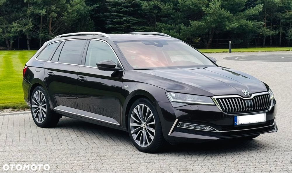 Skoda Superb 2.0 TDI SCR 4x4 L&K DSG - 2