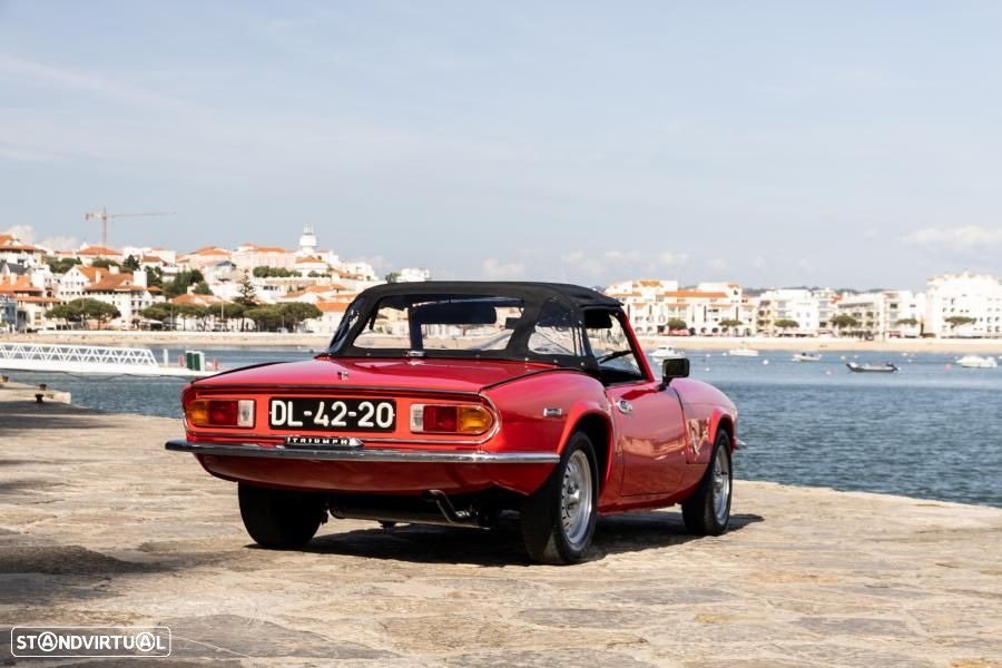 Triumph Spitfire - 24