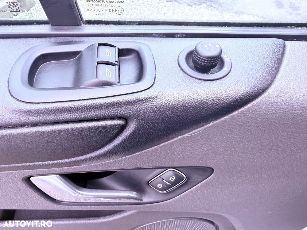 Ford Transit Custom - 28