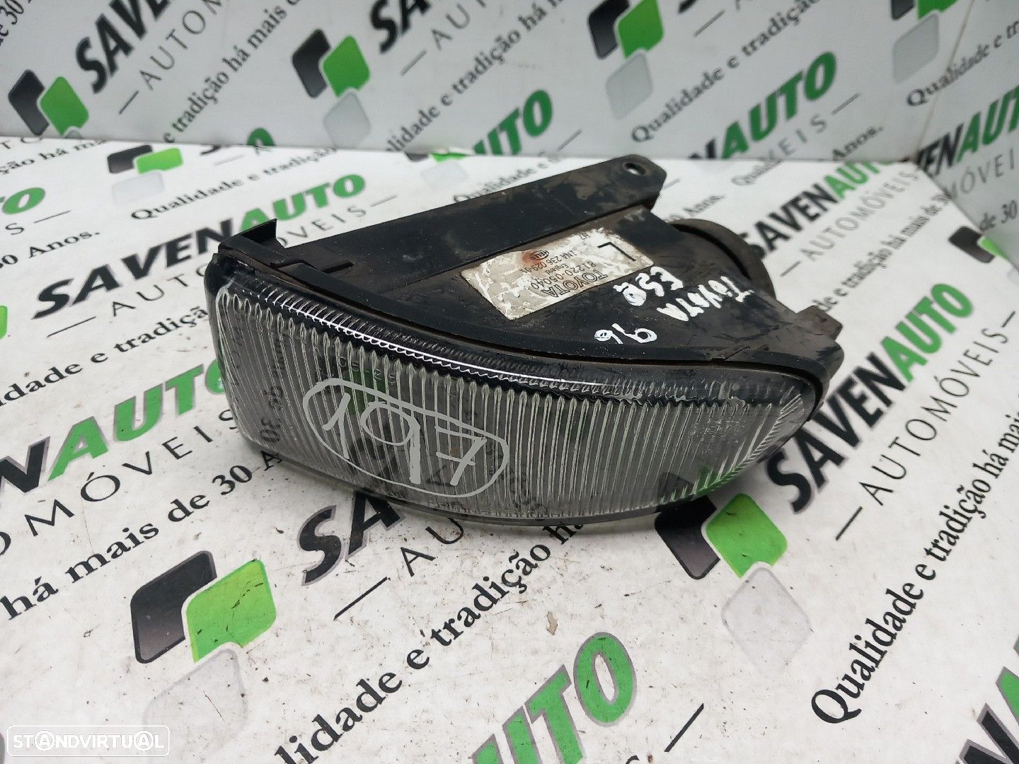 Farol Nevoeiro Toyota Avensis (_T22_) - 1