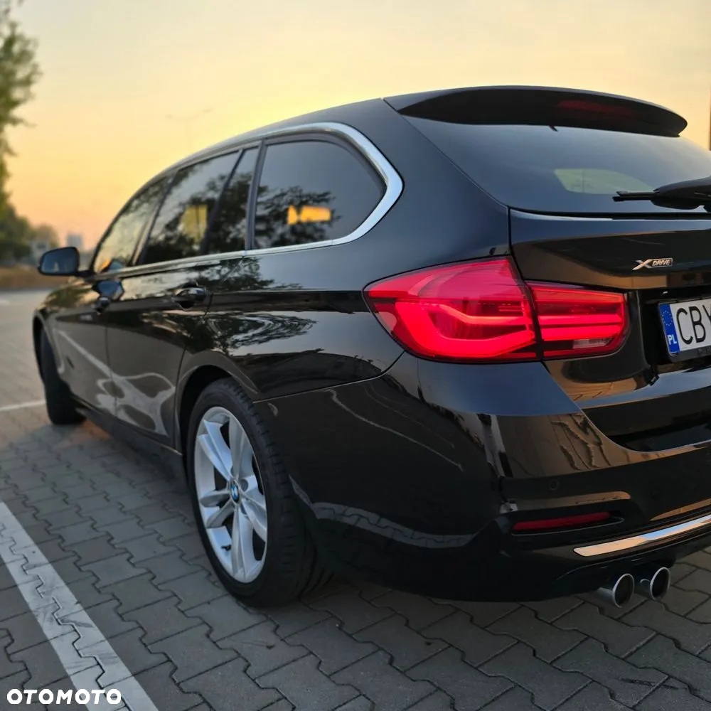 BMW Seria 3 320d Luxury Line - 2