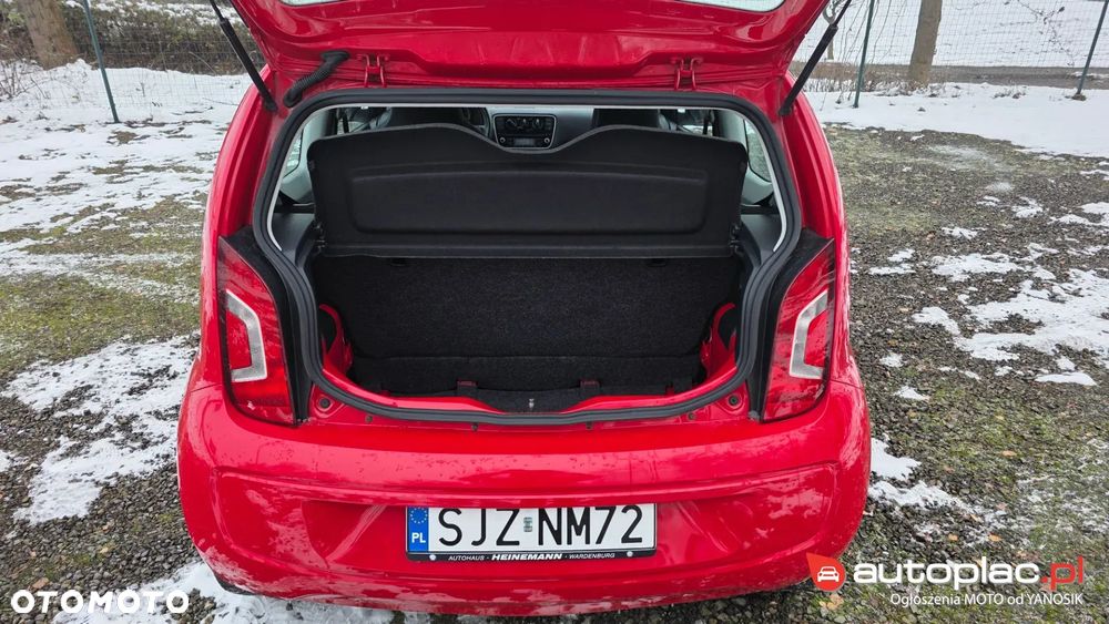 Volkswagen up! 1.0 take - 16