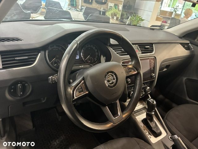 Skoda Octavia 1.4 TSI Ambition DSG - 11
