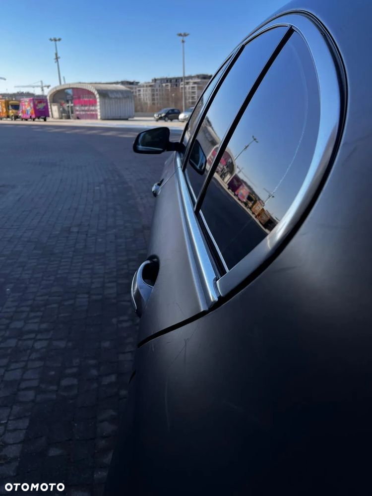 BMW Seria 5 520d xDrive - 17