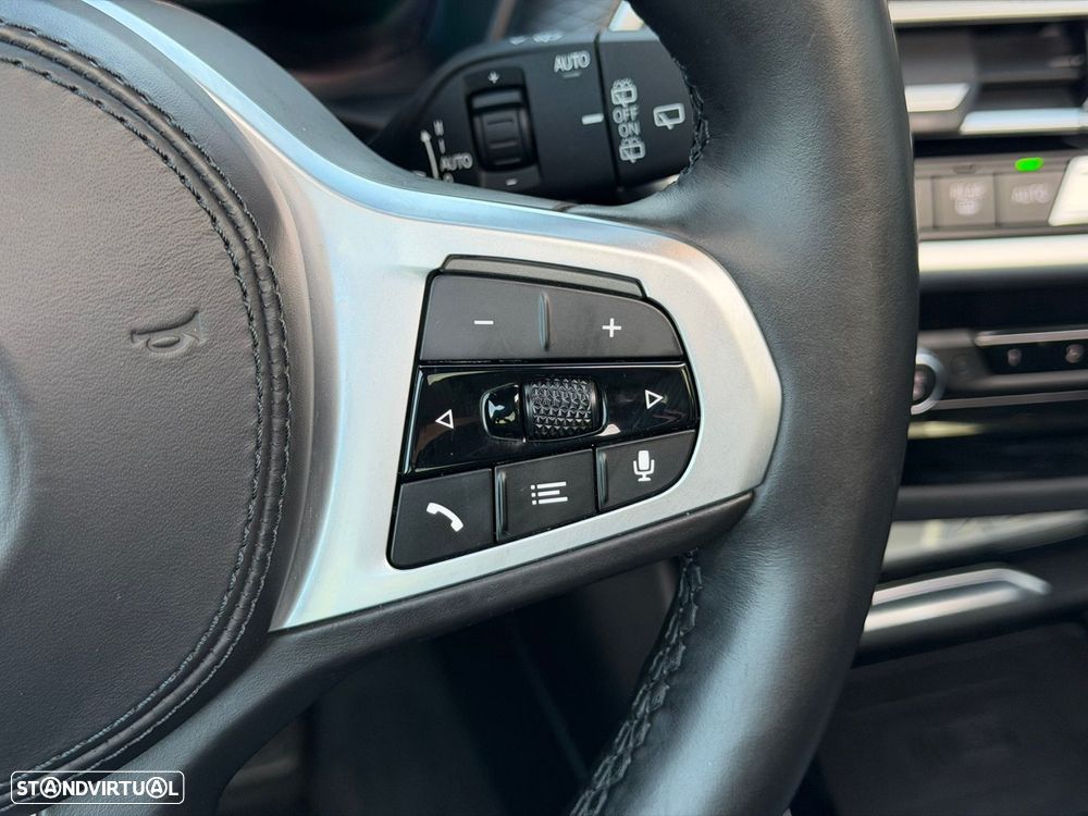 BMW iX3 M Sport Impressive - 40