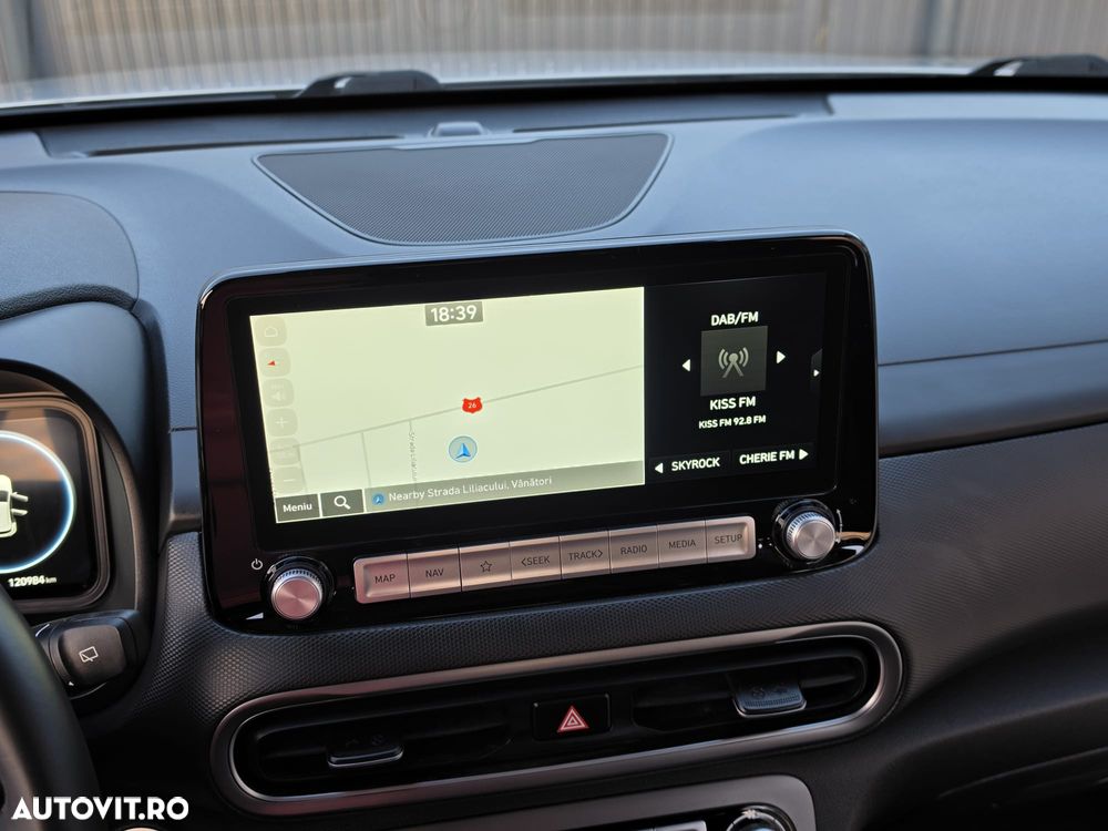 Hyundai KONA Business - 32