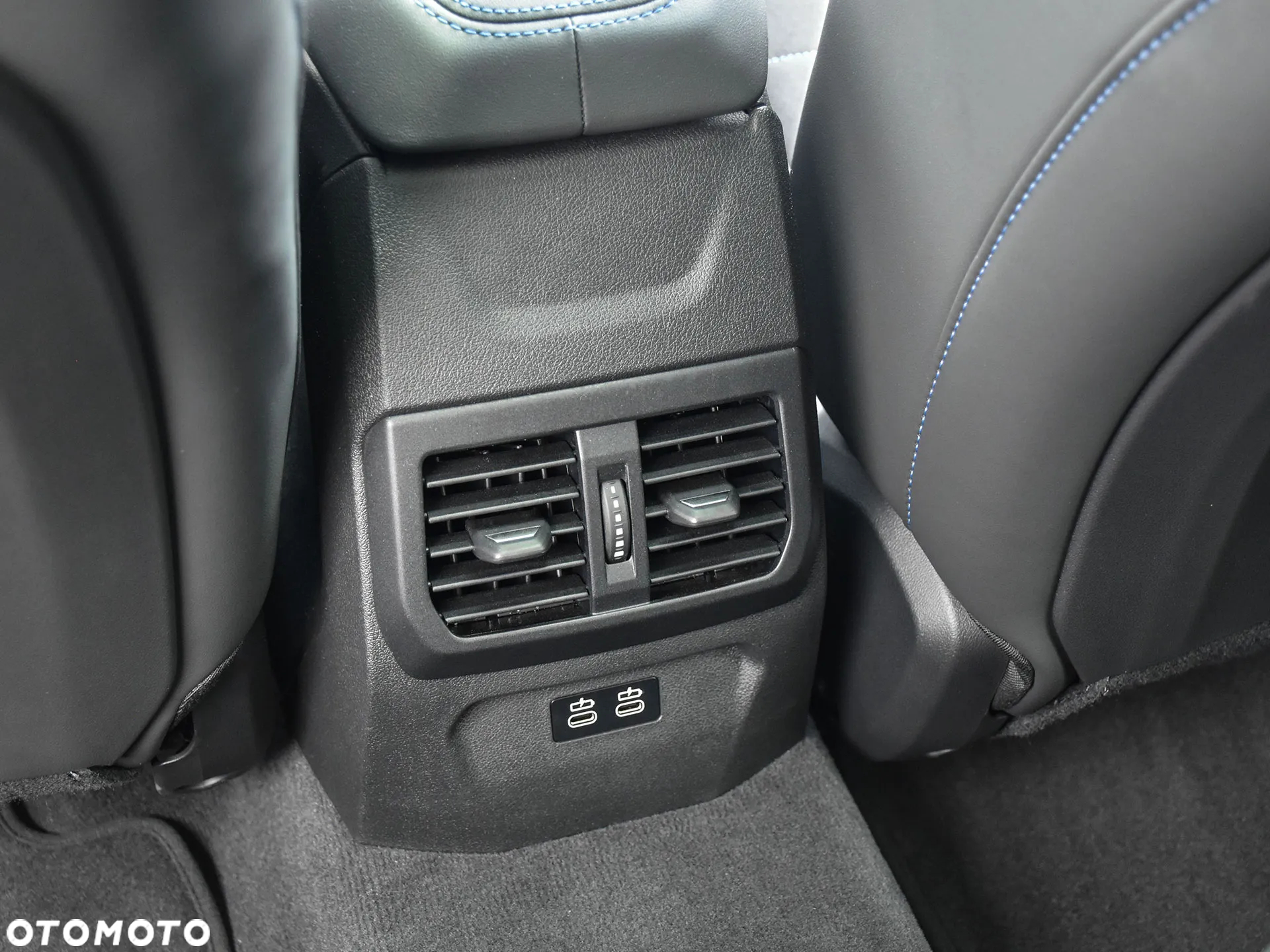 BMW Seria 1 - 15