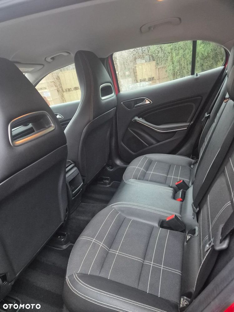 Mercedes-Benz GLA 220 CDI 4-Matic - 9