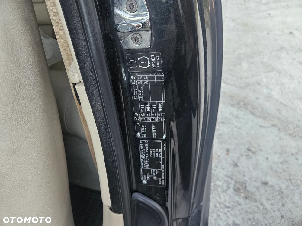 BMW Seria 3 - 33