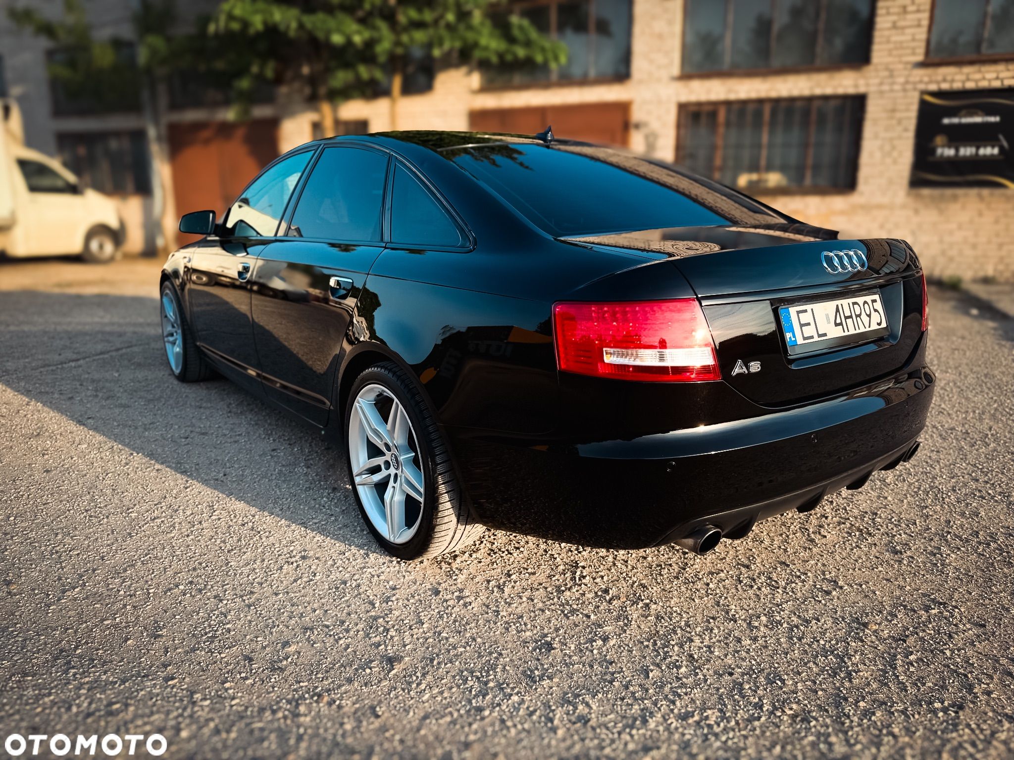 Audi A6 3.2 FSI - 1