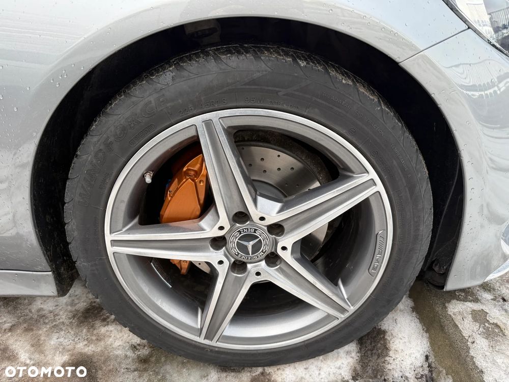 Mercedes-Benz Klasa C 160 - 23