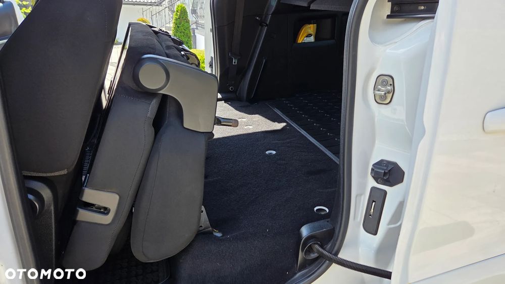 Peugeot Partner BlueHDi 100 Stop&Start ETG6 Active - 21