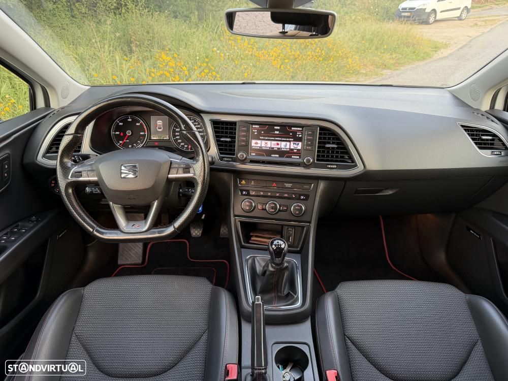 SEAT Leon 2.0 TDI DPF S&S FR - 11