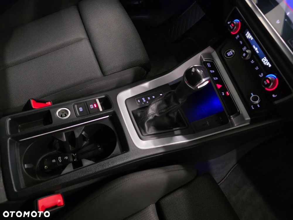 Audi Q3 Sportback 35 TFSI mHEV S-Line S tronic - 21