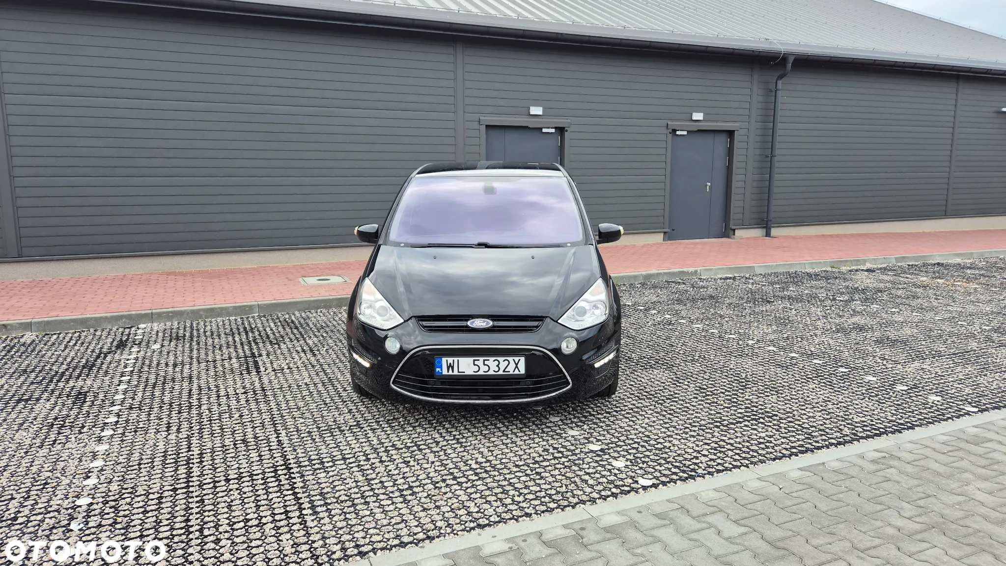 Ford S-Max 2.0 TDCi DPF Titanium - 15