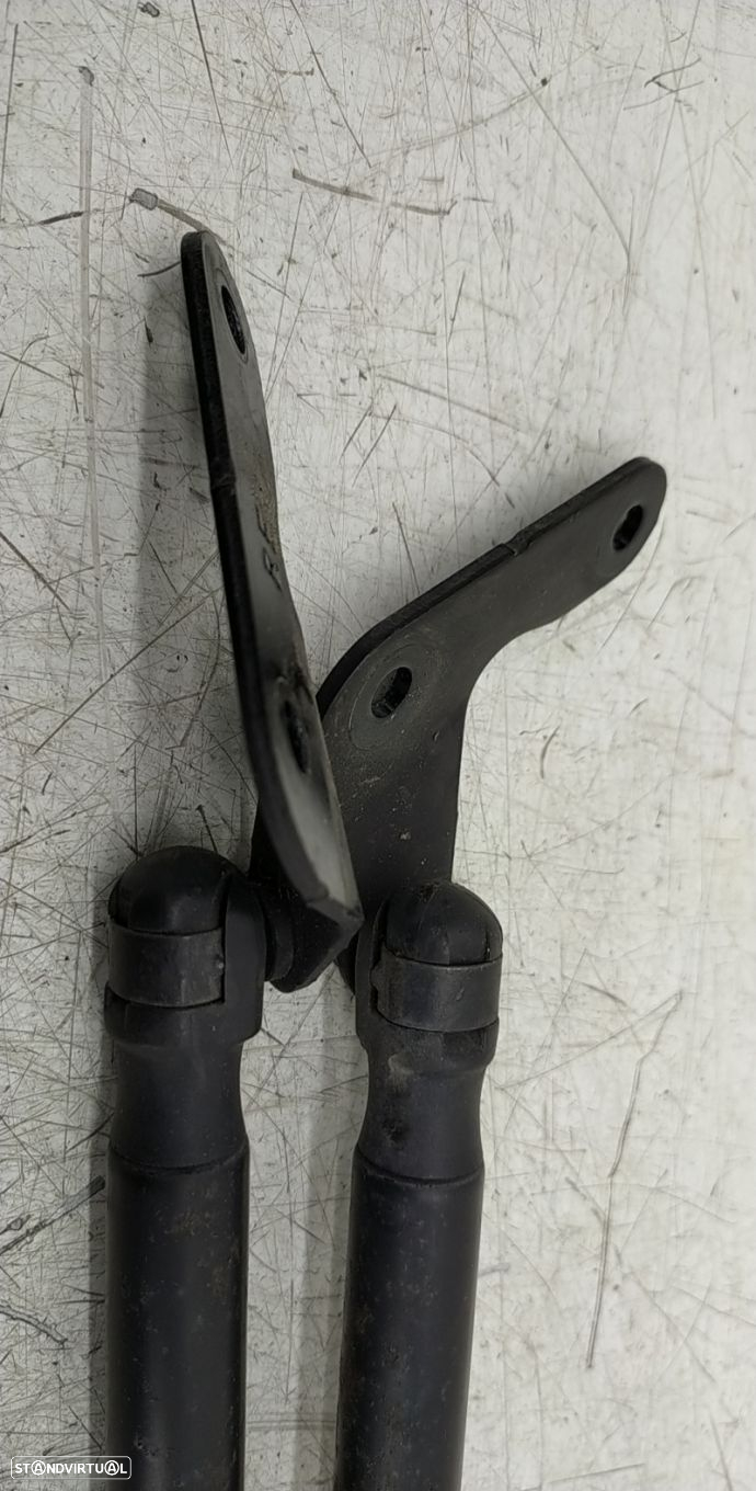 Conjunto Amortecedores De Mala Bmw 1 (E87) - 3