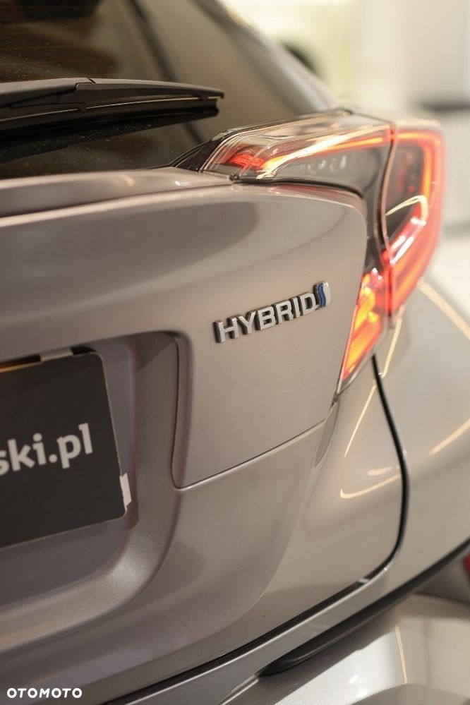 Toyota C-HR - 33