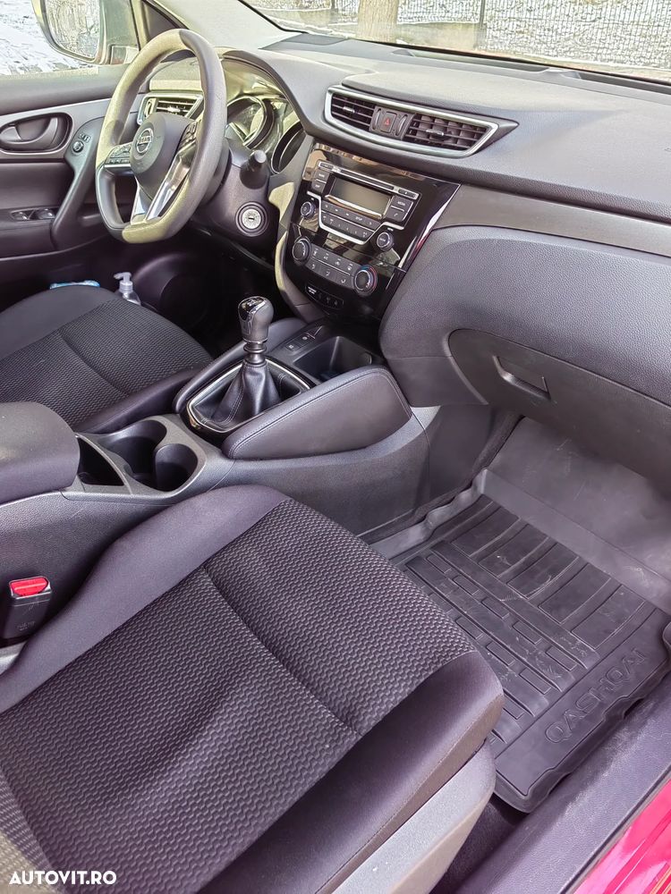 Nissan Qashqai - 10