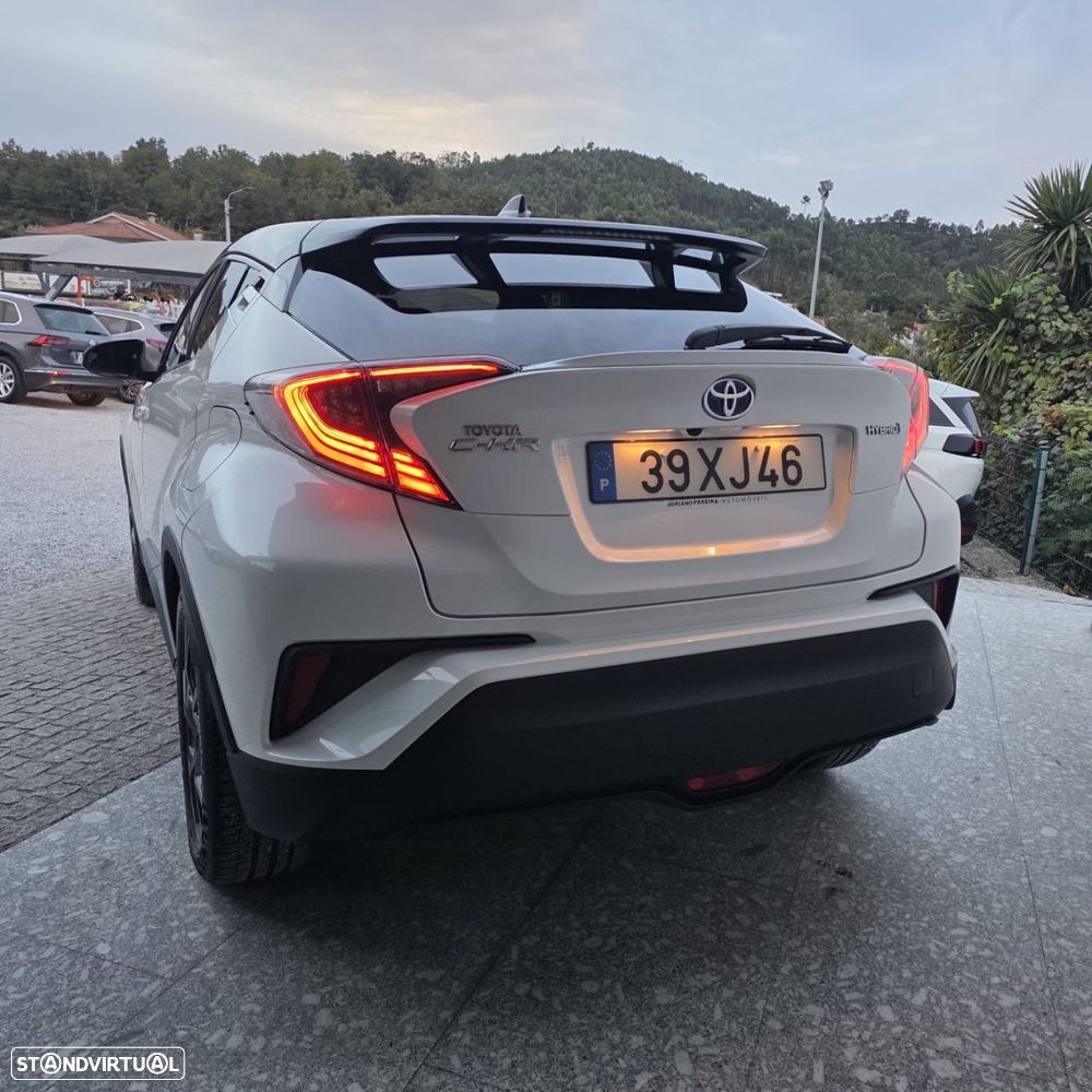 Toyota C-HR 1.8 HSD Comfort+P.Style - 17
