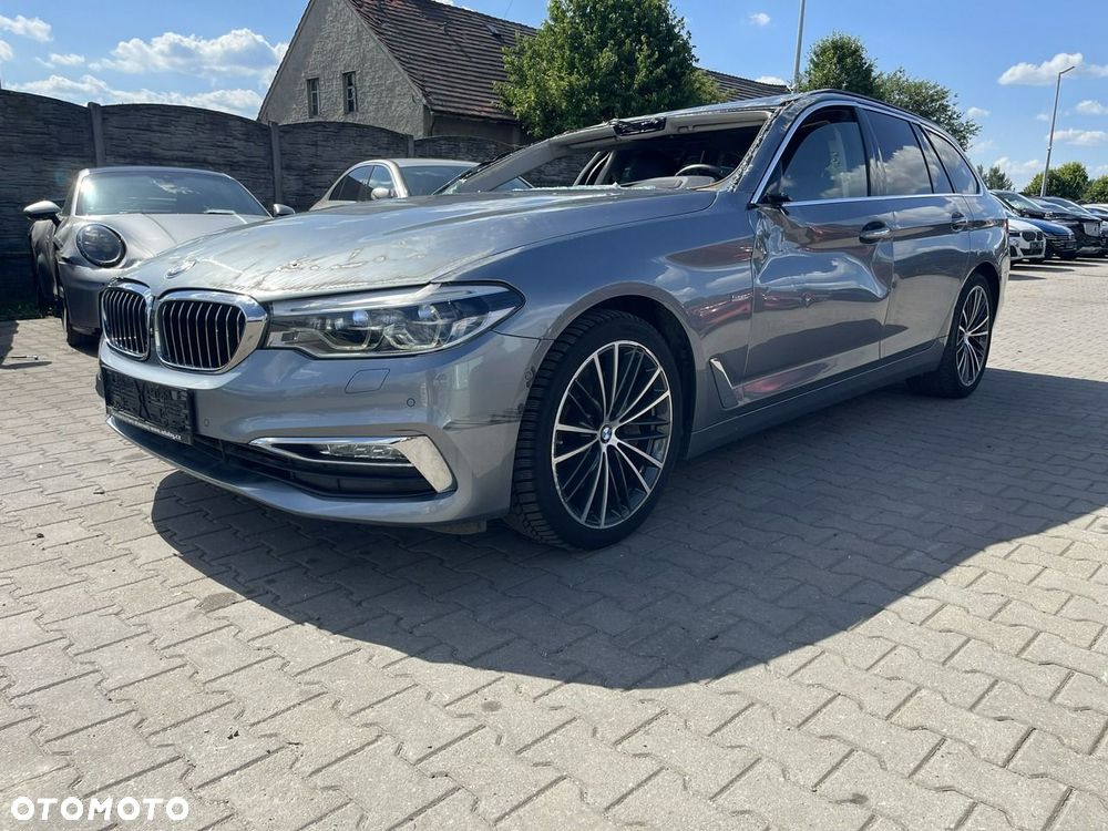 BMW Seria 5 540i xDrive Luxury Line - 2