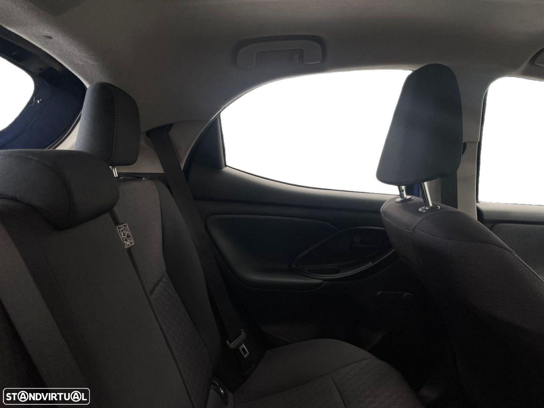 Toyota Yaris 1.0 VVT-i Comfort Plus - 7