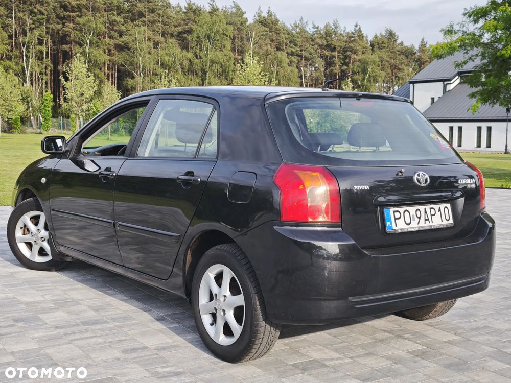 Toyota Corolla 2.0 D-4D Executive - 7