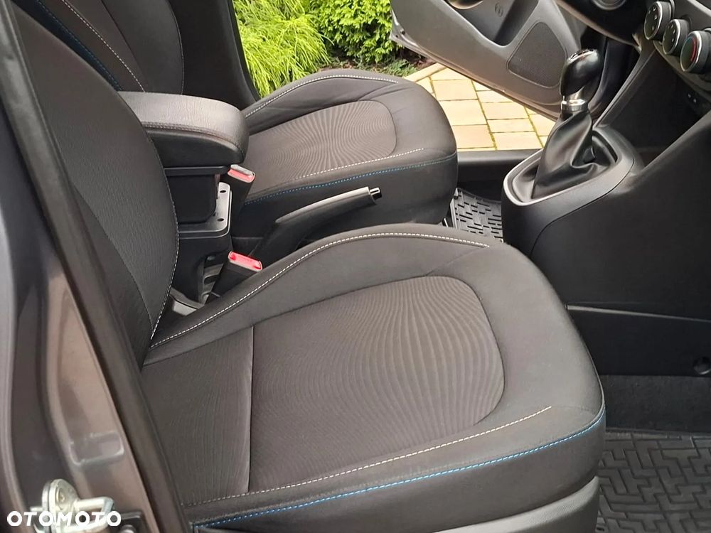 Hyundai i10 1.0 BlueDrive Black Line - 15