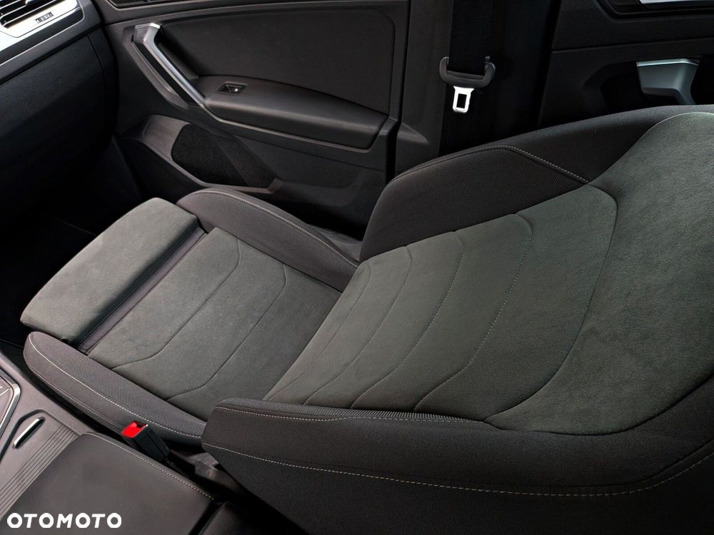 Volkswagen Tiguan 1.5 TSI EVO Elegance DSG - 12