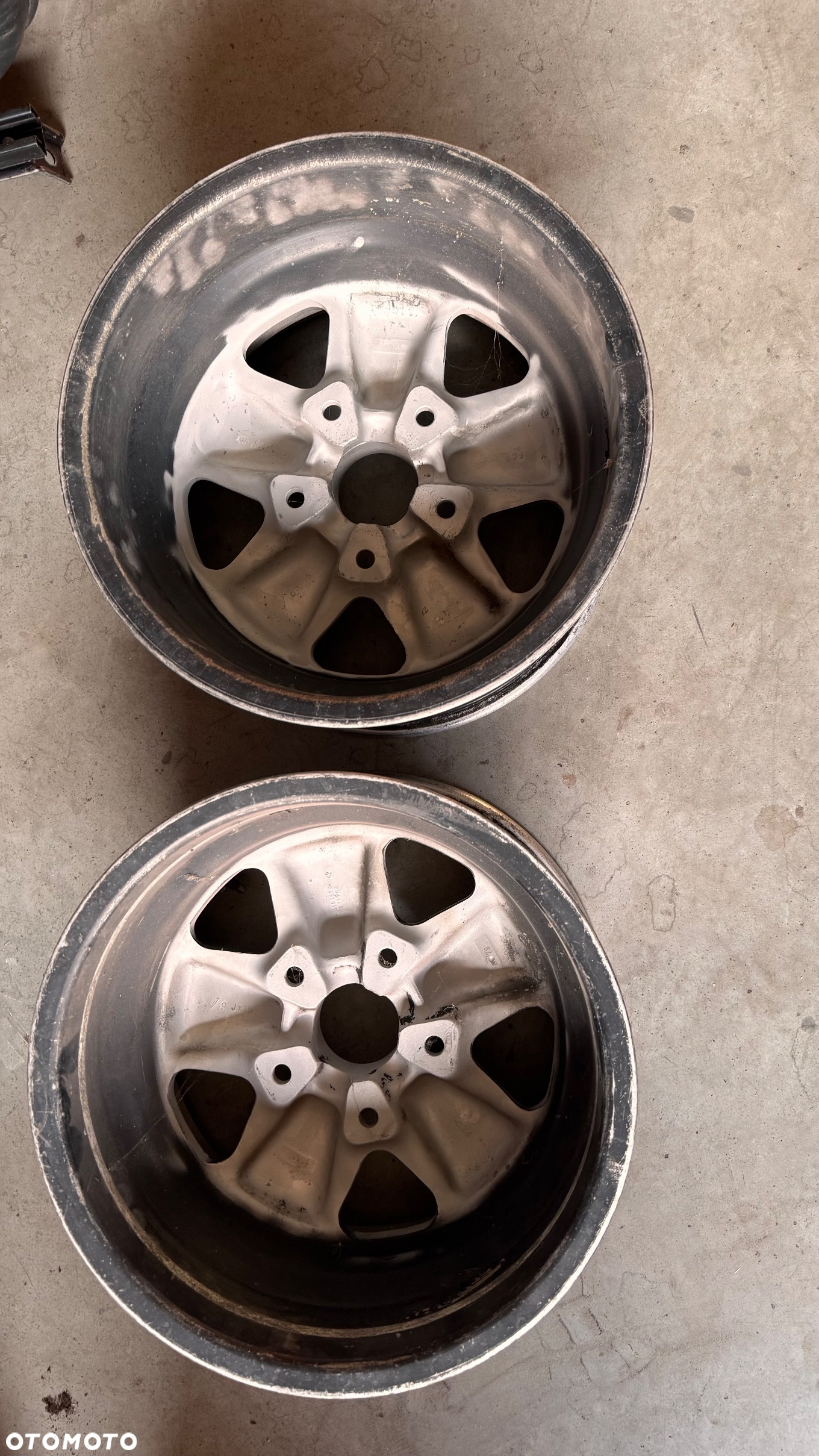 Felgi Fuchs do Porsche 911 / 944 15” x 8J  91136102042 - 2